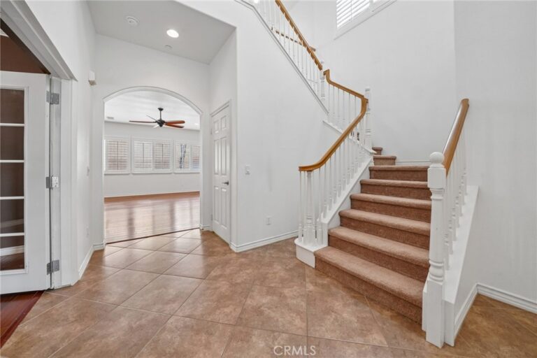 15590 Syracuse Lane, Fontana
