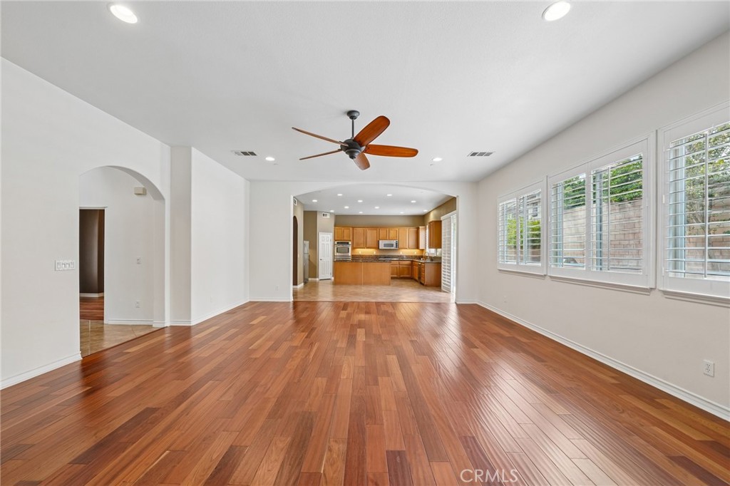 15590 Syracuse Lane, Fontana