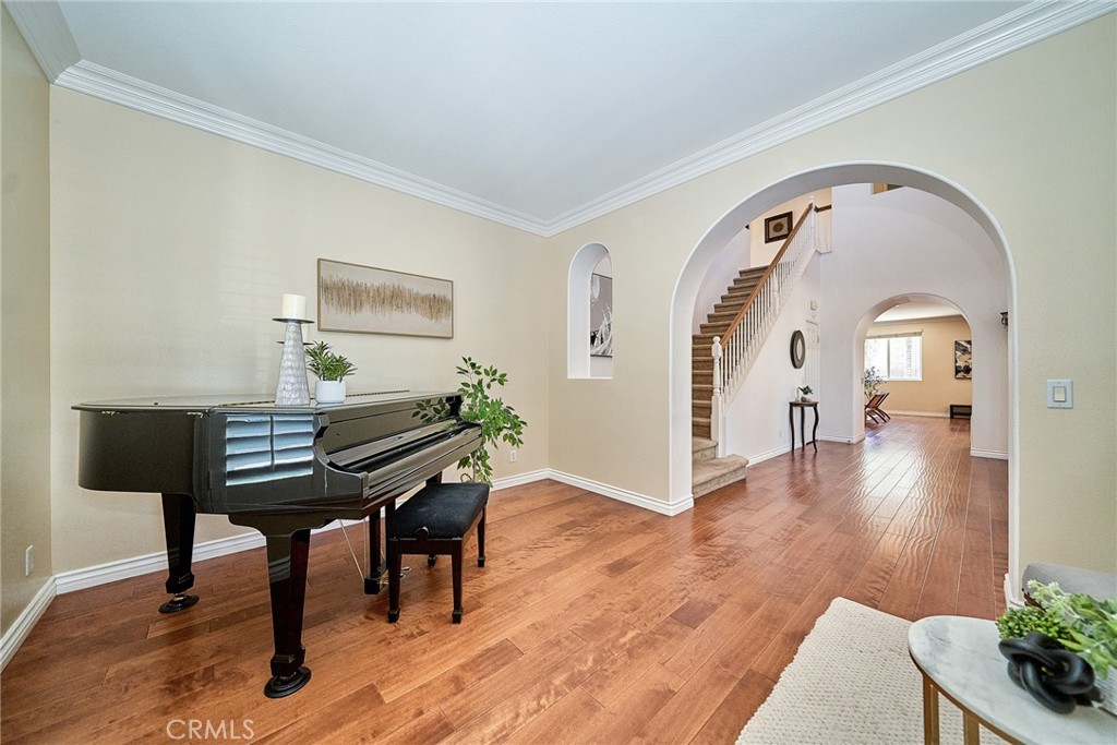 15592 Iron Spring Lane, Fontana