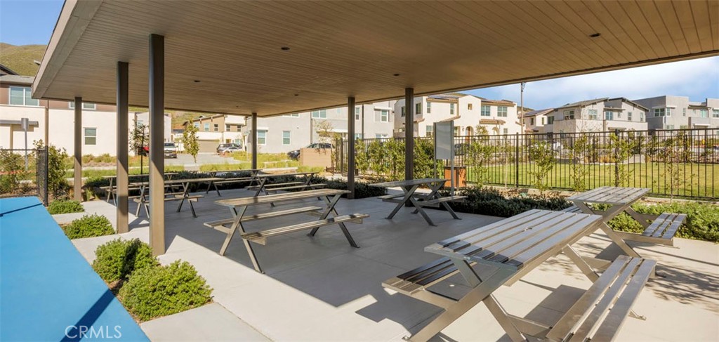 15883 Blue Copper Way, Fontana
