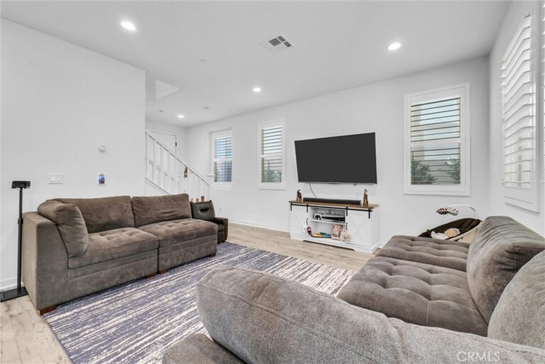 15974 Parkhouse Drive #3, Fontana