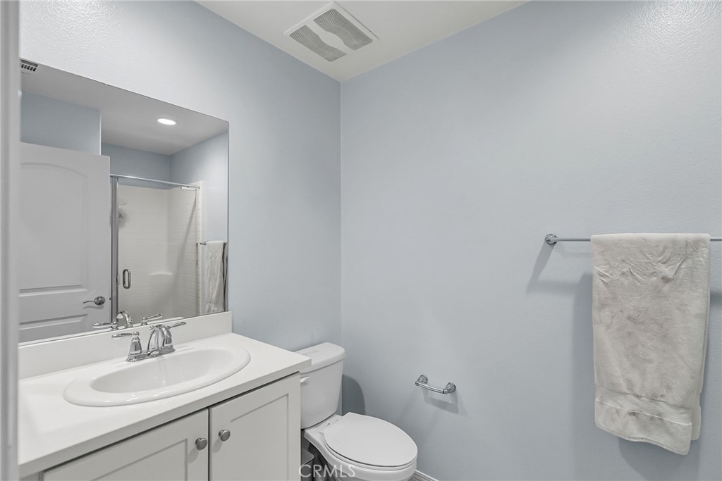 16064 Symphony Lane, Fontana