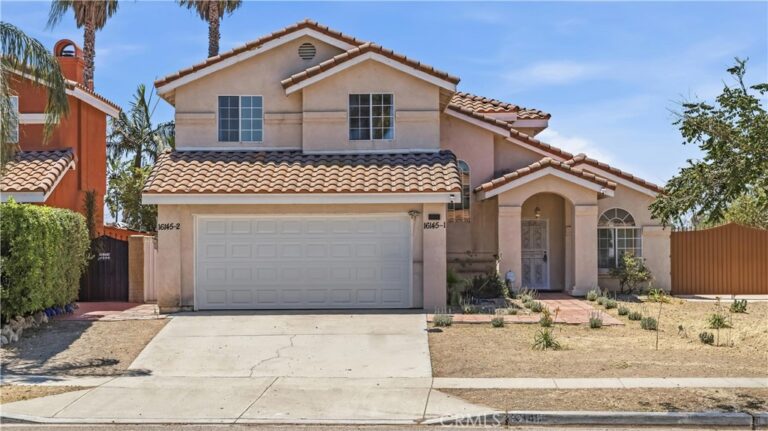16145 Seville, Fontana