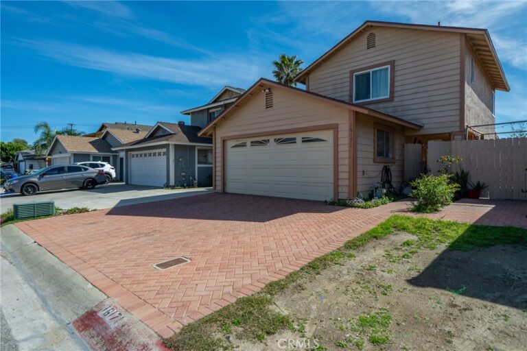 16171 Winterwood, Fontana
