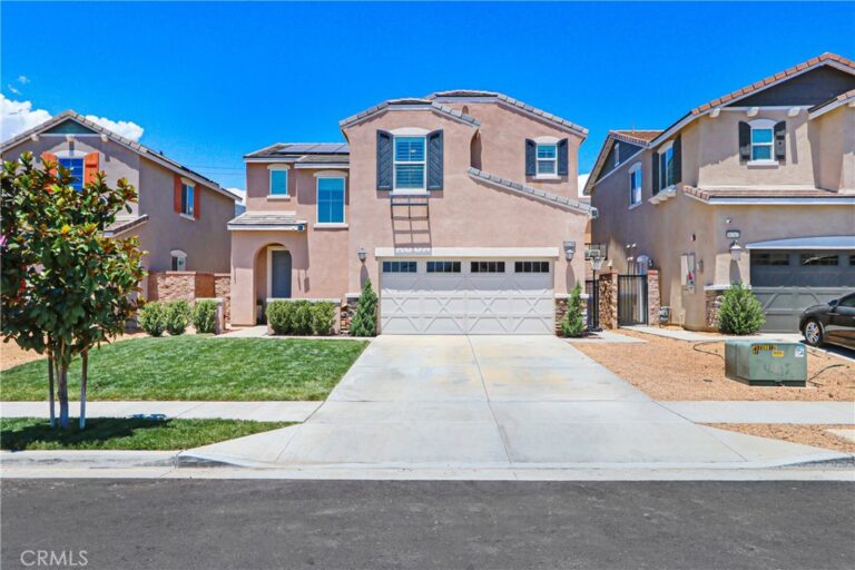 16256 Valley Oak, Fontana