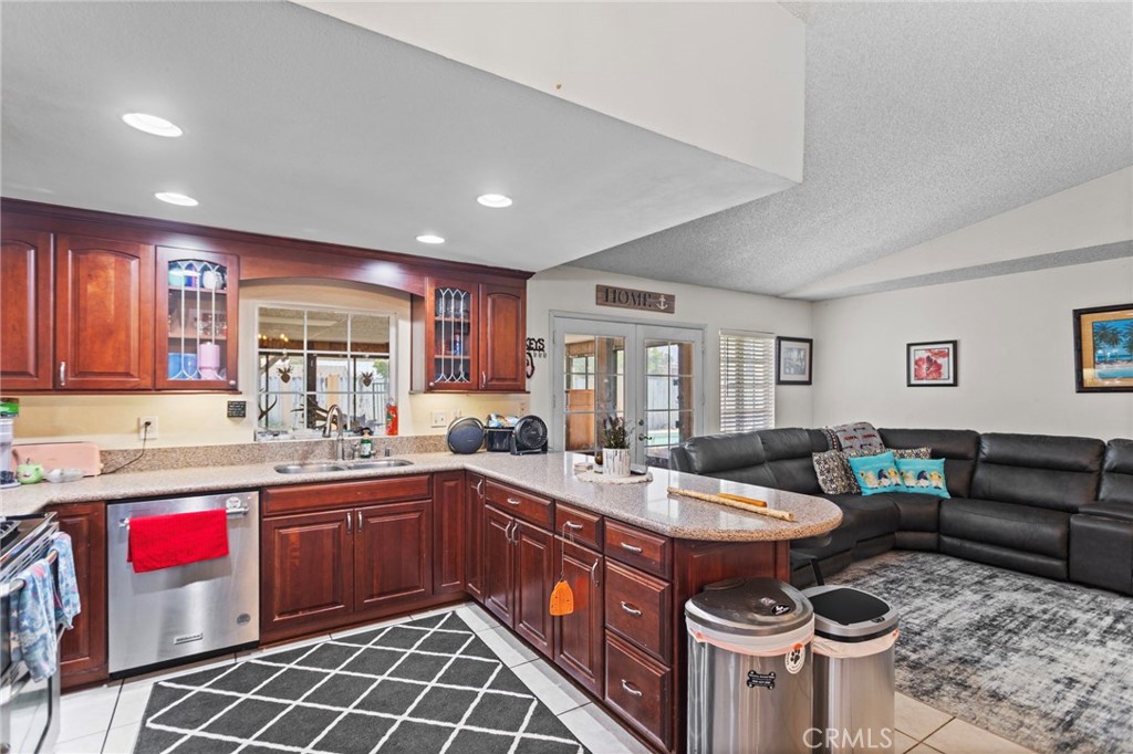 1626 E Tam O Shanter, Ontario