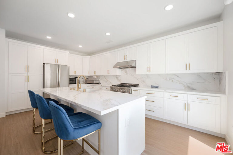 1640 Santa Fe Place, Upland