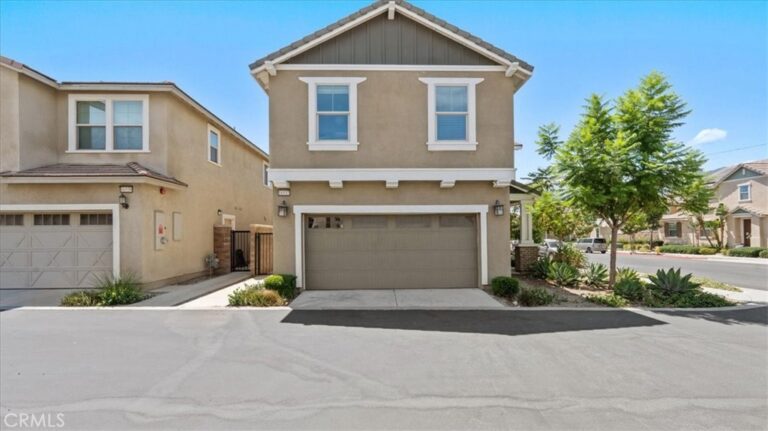 16537 Monteviejo, Fontana