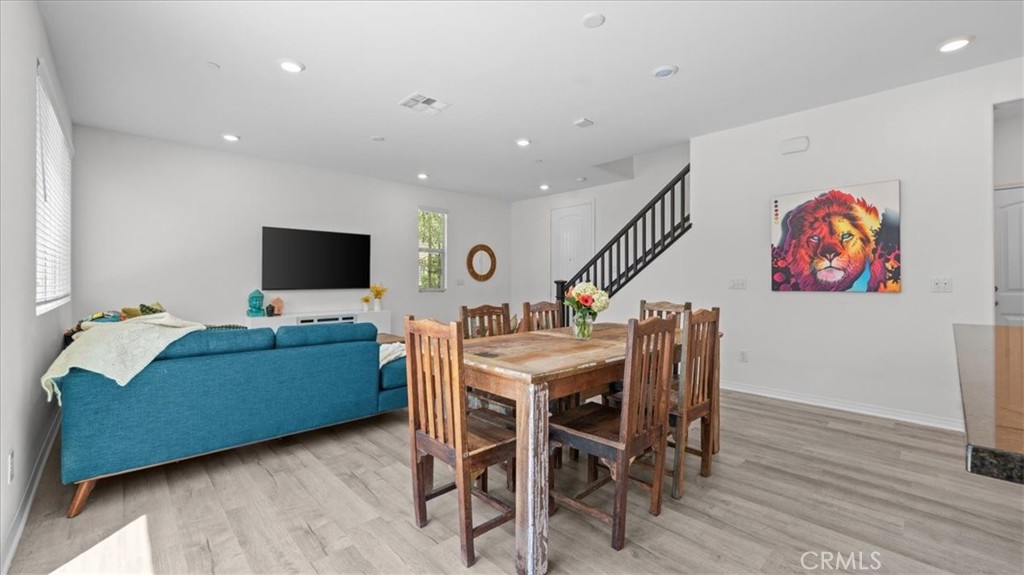 16537 Monteviejo, Fontana