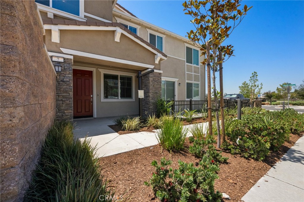 16540 Wyndham Lane #7, Fontana