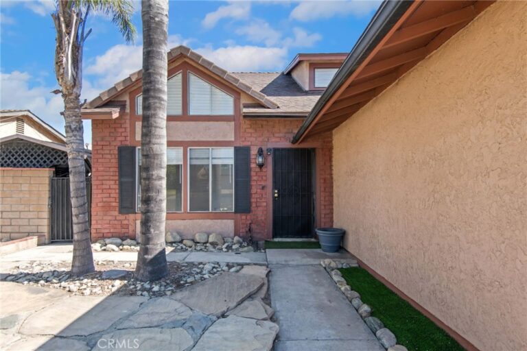 16570 Fairfax Drive, Fontana