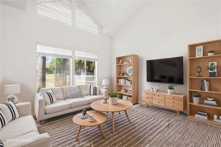16570 Fairfax Drive, Fontana