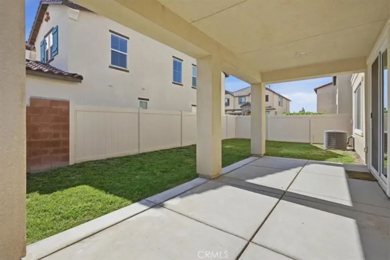 16589 Trailblazer Avenue, Chino