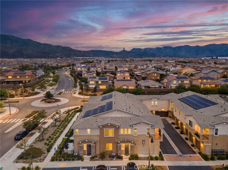 16620 Wyndham Lane #12, Fontana
