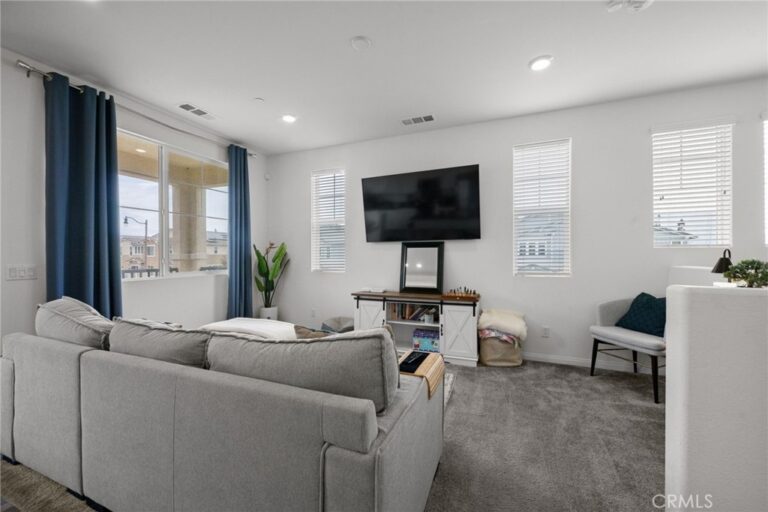16620 Wyndham Lane #12, Fontana