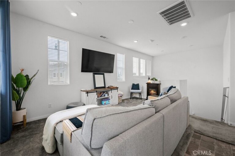 16620 Wyndham Lane #12, Fontana