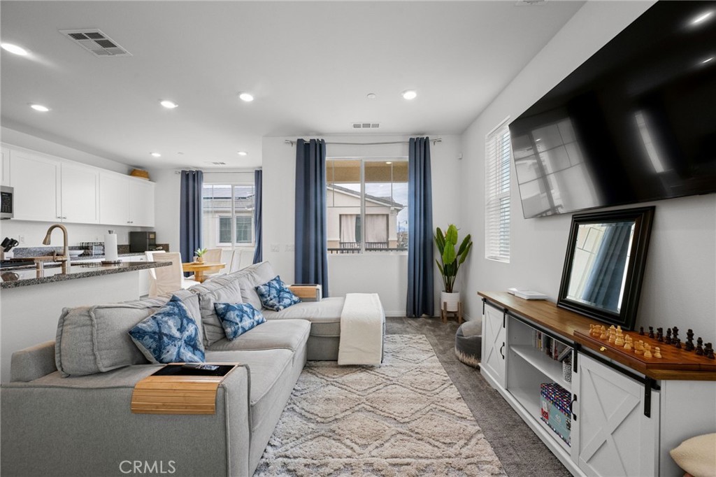 16620 Wyndham Lane #12, Fontana