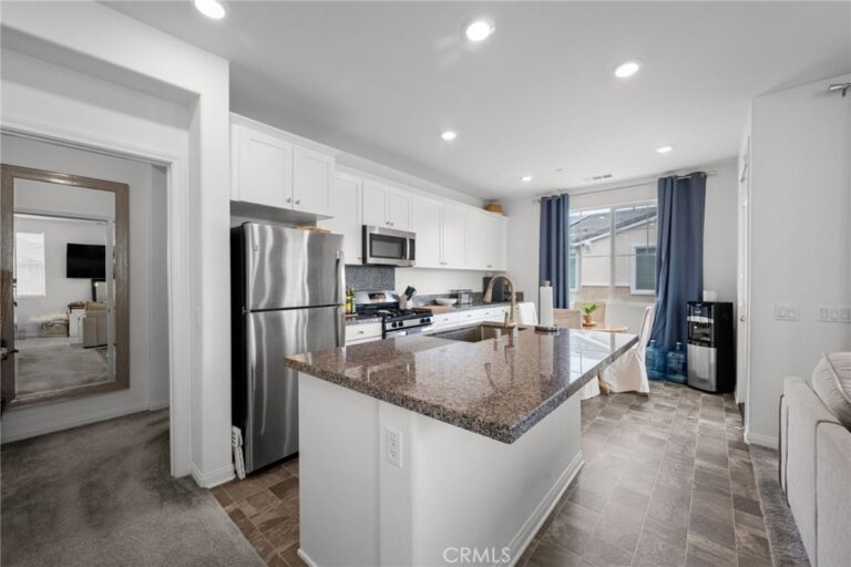 16620 Wyndham Lane #12, Fontana