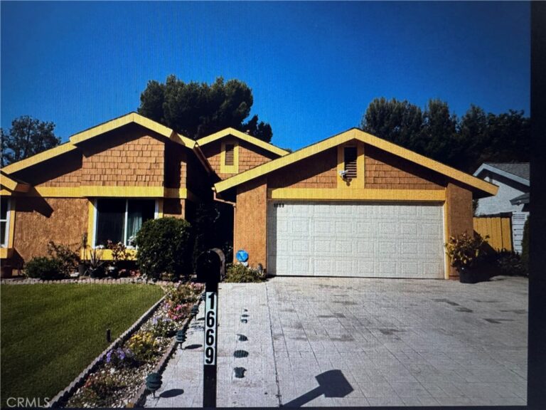 1669 W Phillips Drive, Pomona