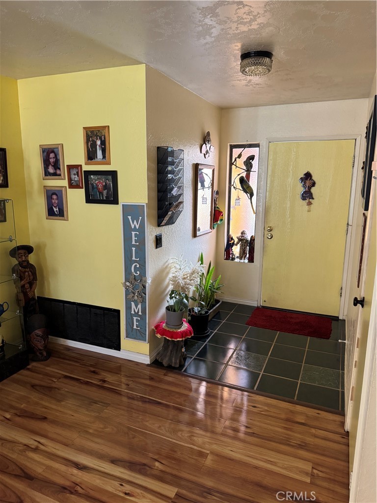 1669 W Phillips Drive, Pomona