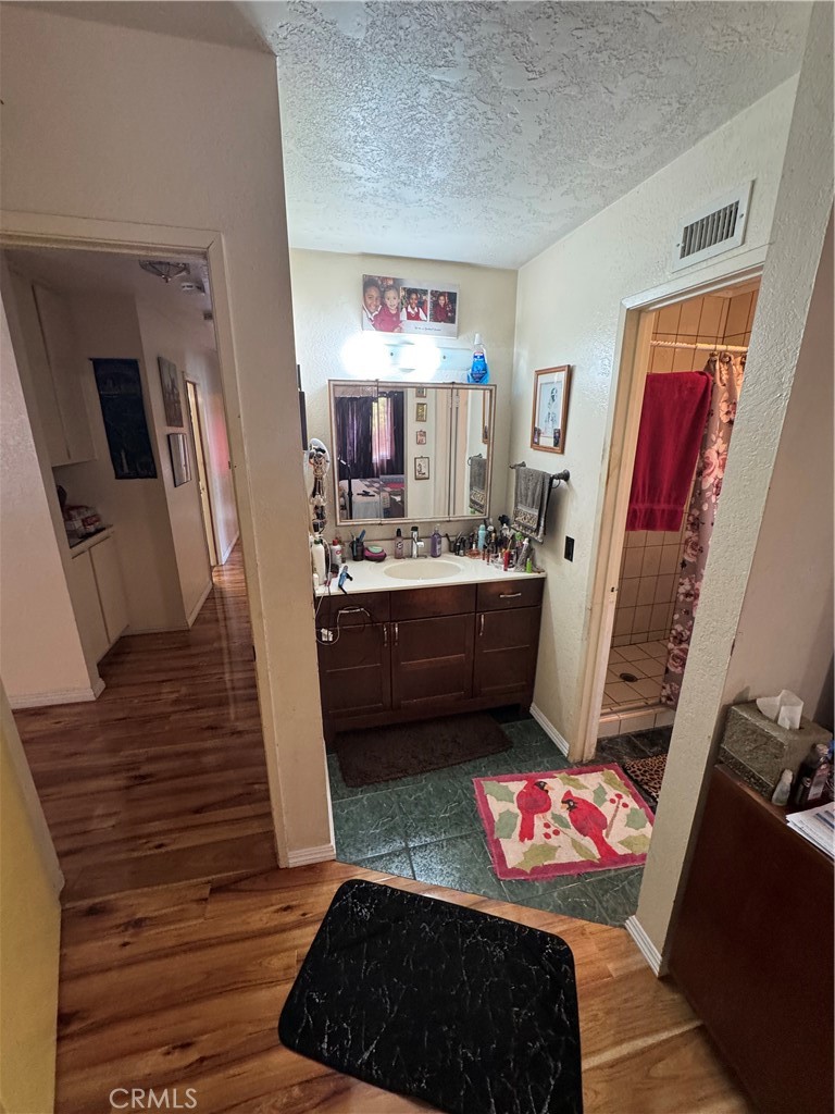 1669 W Phillips Drive, Pomona