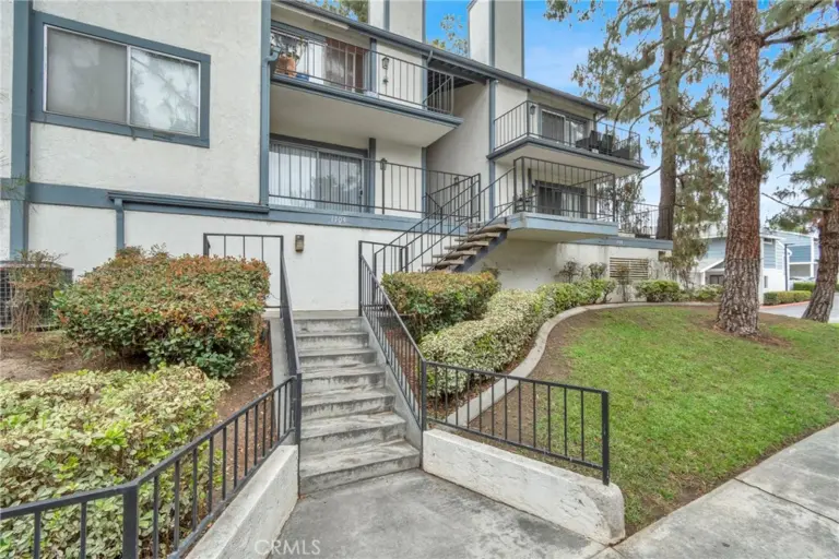 1704 Bridgeport, West Covina