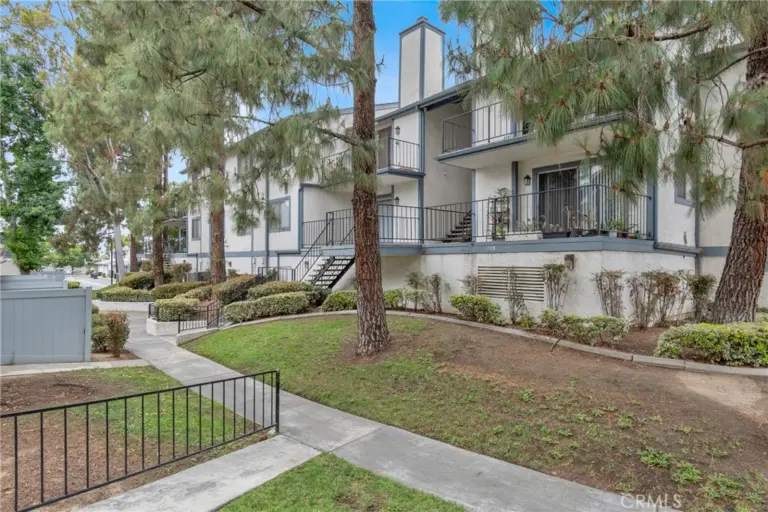 1704 Bridgeport, West Covina