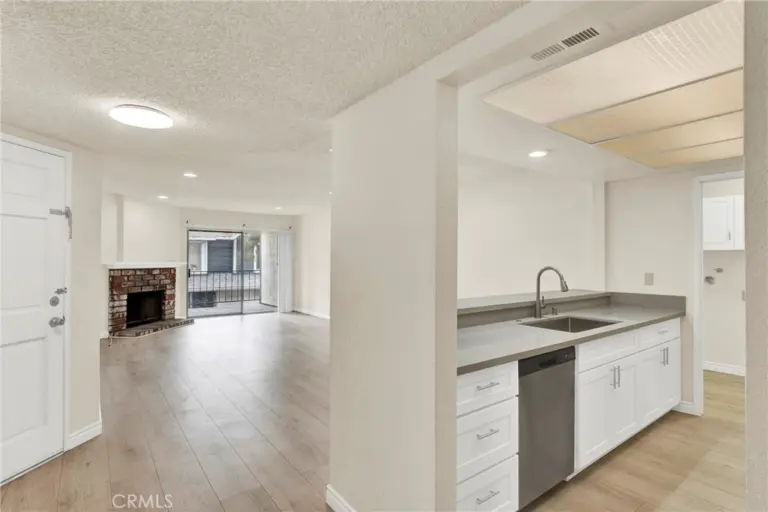 1704 Bridgeport, West Covina