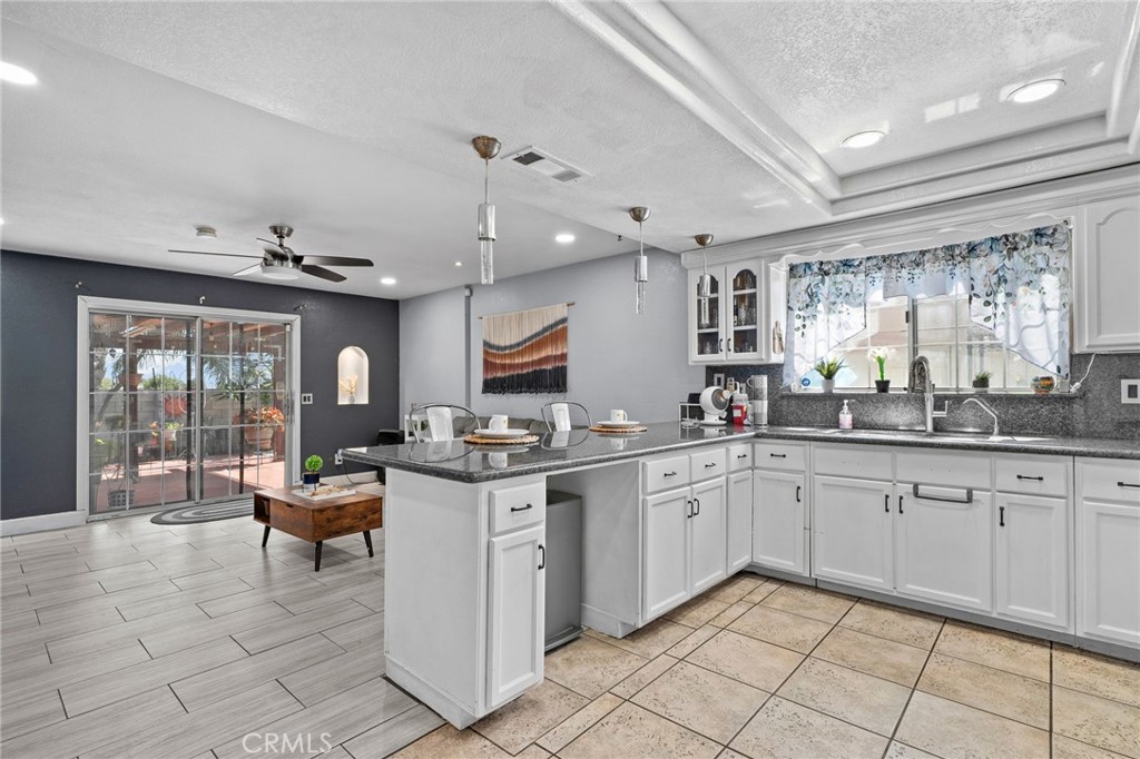 17231 Wabash Avenue, Fontana
