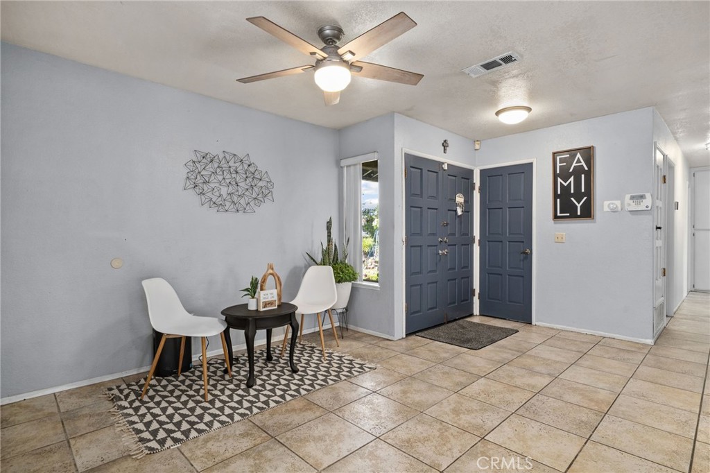 17231 Wabash Avenue, Fontana