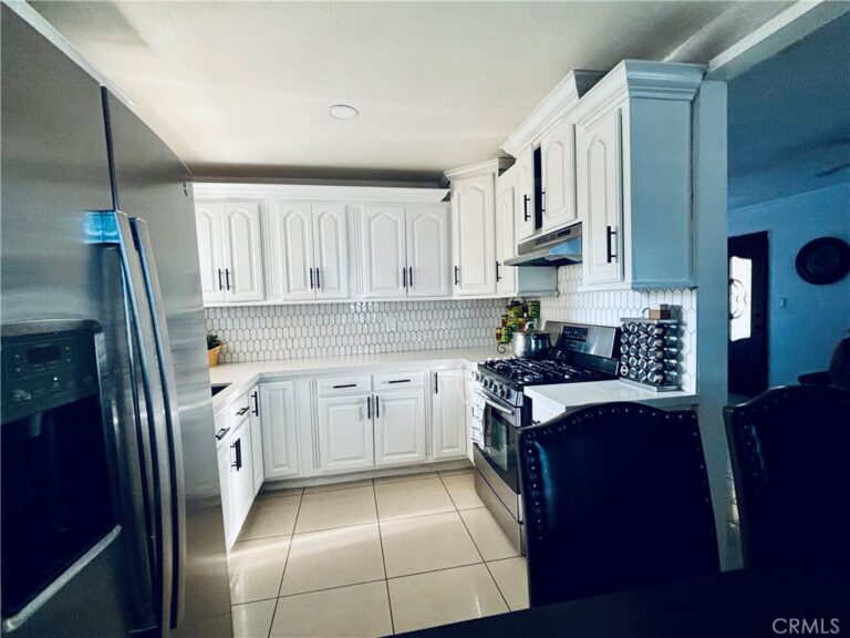 1724 S Monterey, Ontario