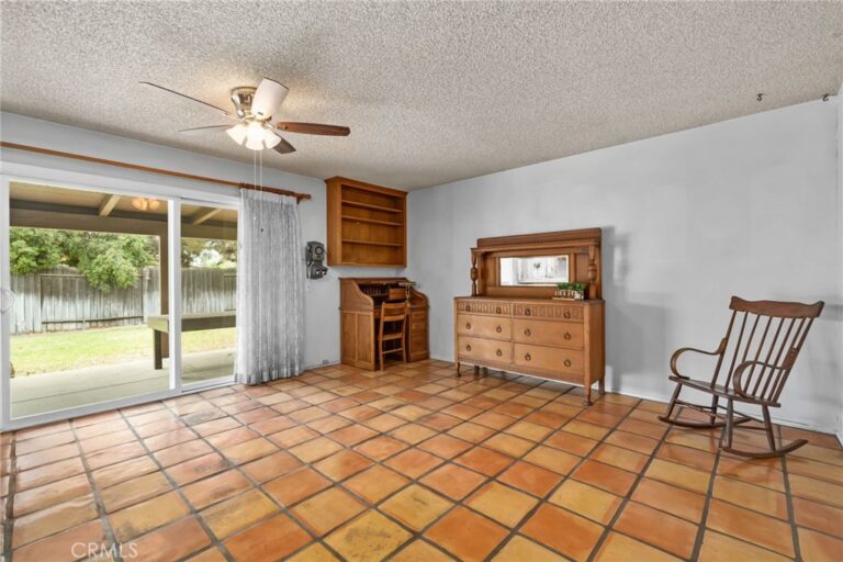 174 Fulton, Upland