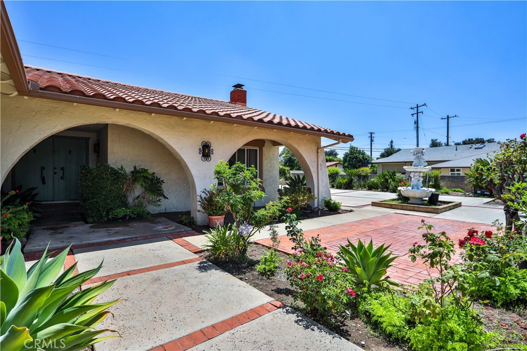 1741 BRANCH OAK Drive, Glendora