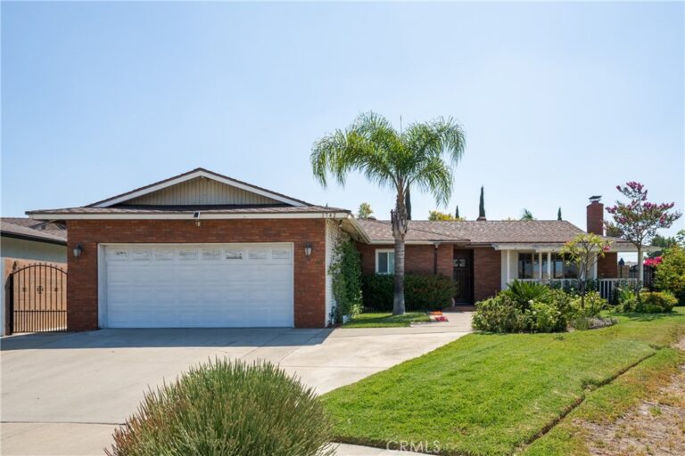 1742 S Candish Avenue, Glendora