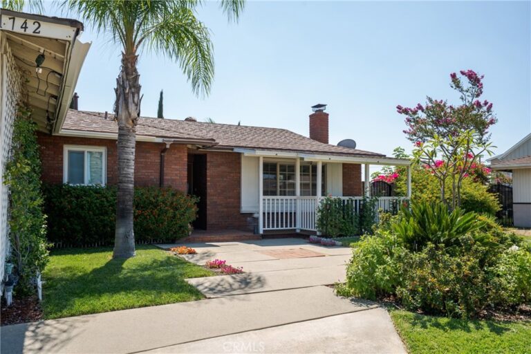 1742 S Candish Avenue, Glendora