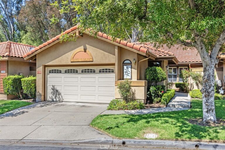 1760 Del Prado, Pomona