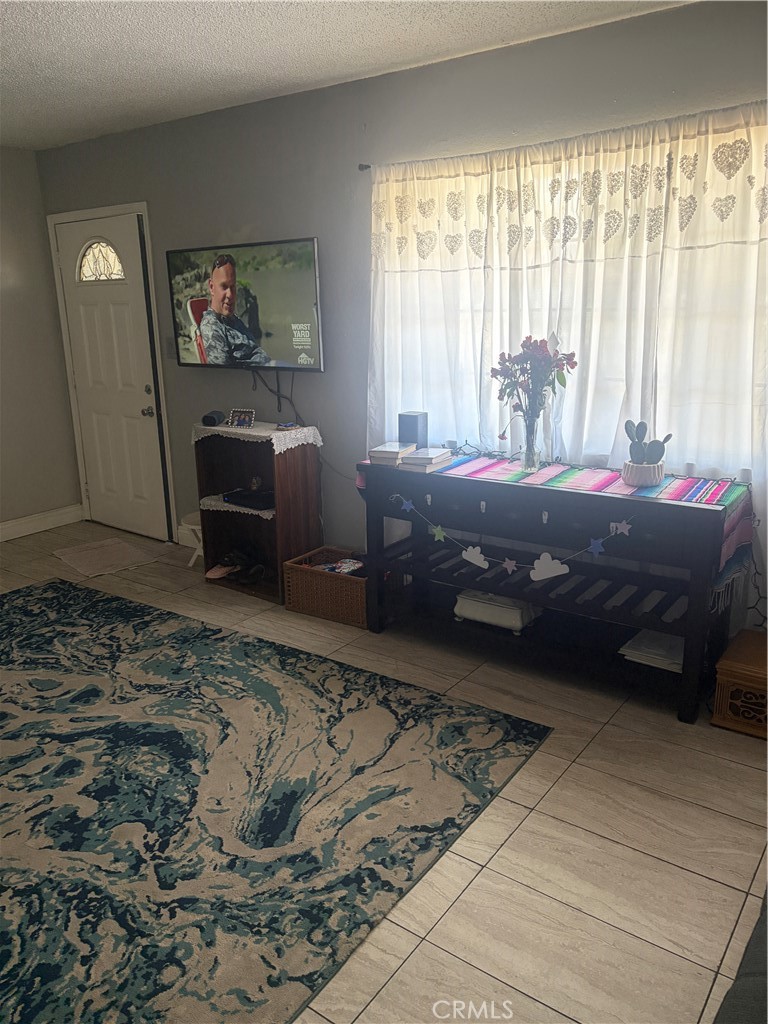 17787 IVY Avenue, Fontana