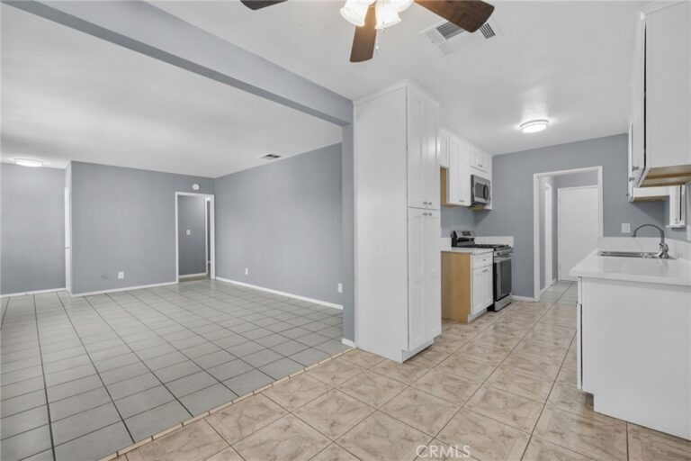 184 E Grant, Rialto