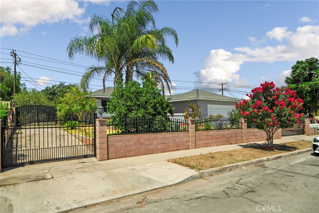 184 E Grant, Rialto