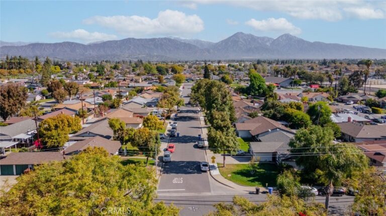 1924 Royalty Drive, Pomona