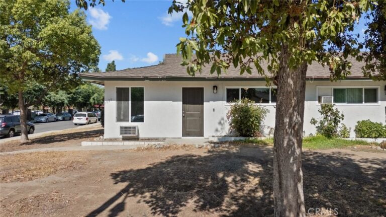 1925 Royalty Drive, Pomona