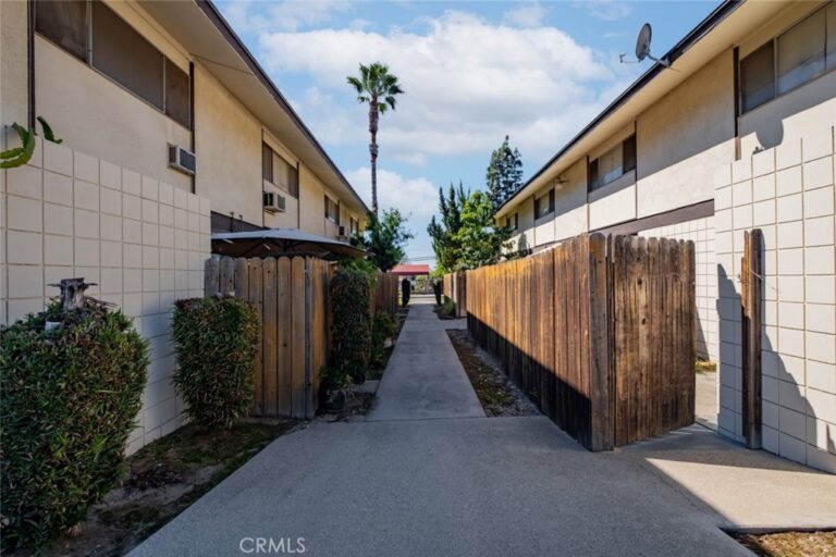 1935 Royalty Drive, Pomona
