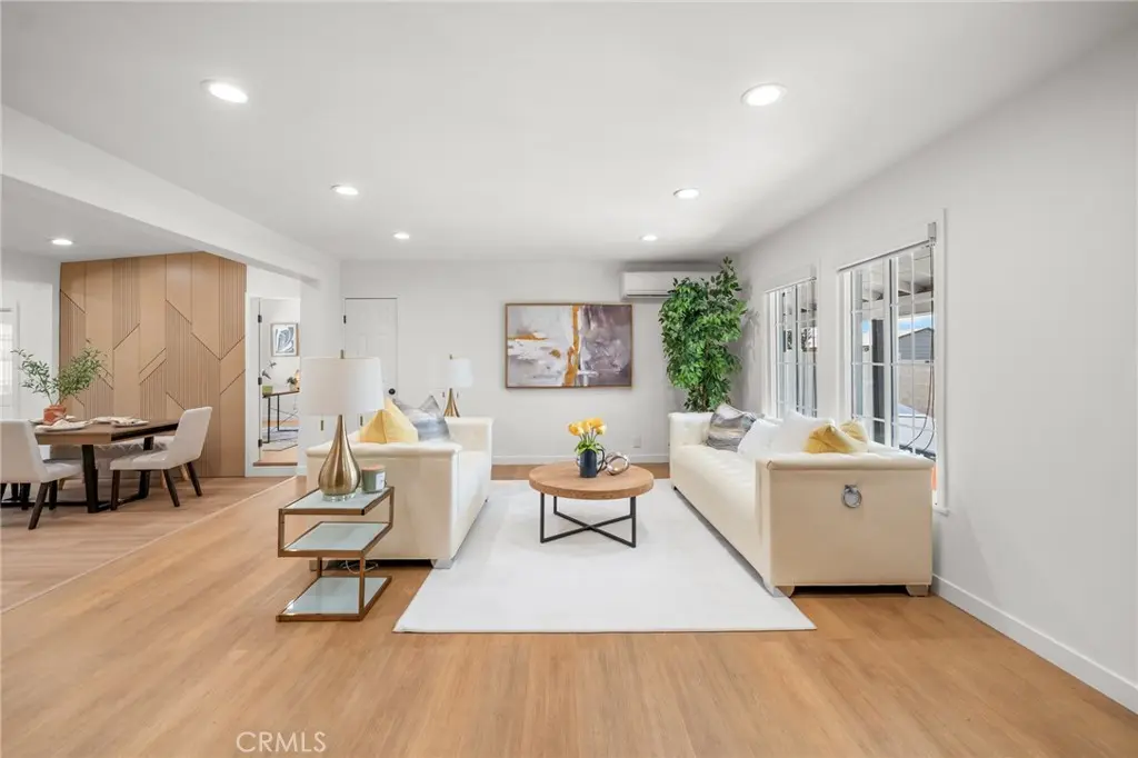 19731 Avenida Deleitante, Walnut