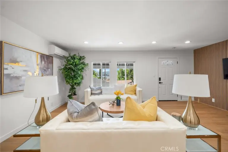 19731 Avenida Deleitante, Walnut