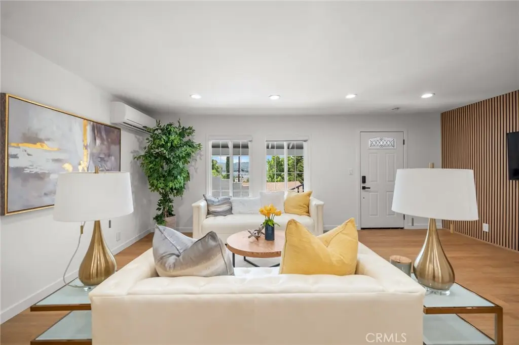 19731 Avenida Deleitante, Walnut