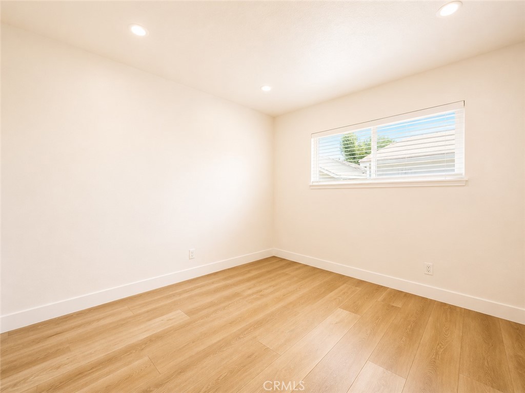 19771975 5th Street, La Verne