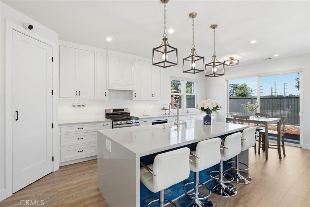 2010 Brentwood Place, Claremont