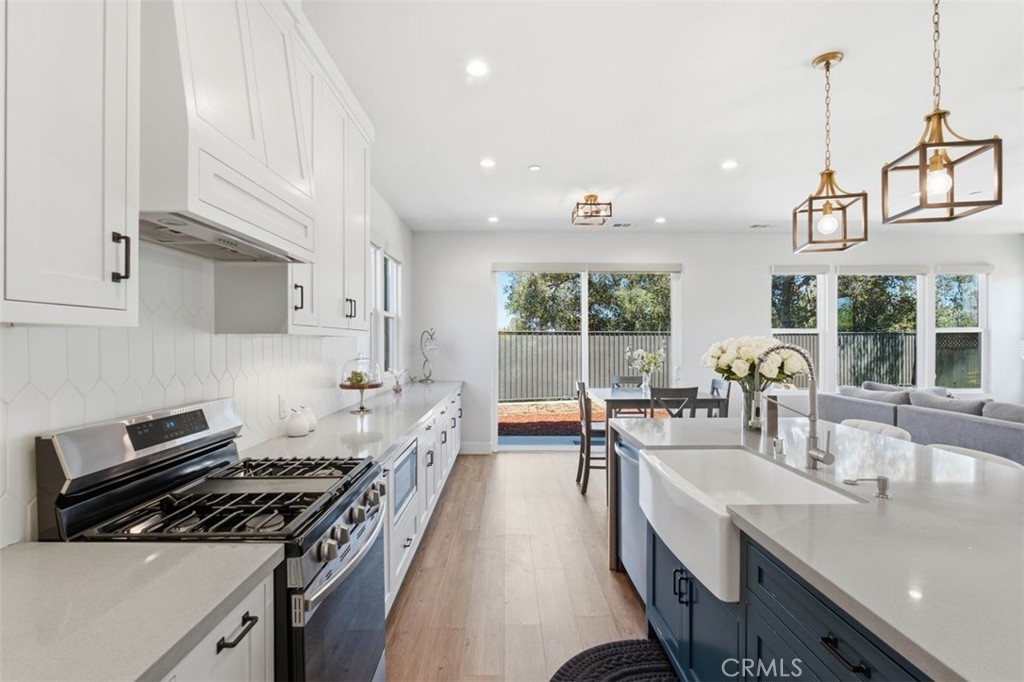 2010 Brentwood Place, Claremont