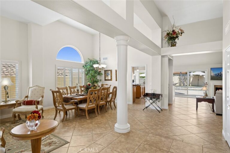 2017 Windemere Way, Upland