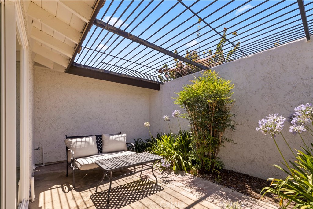 208 Armstrong, Claremont